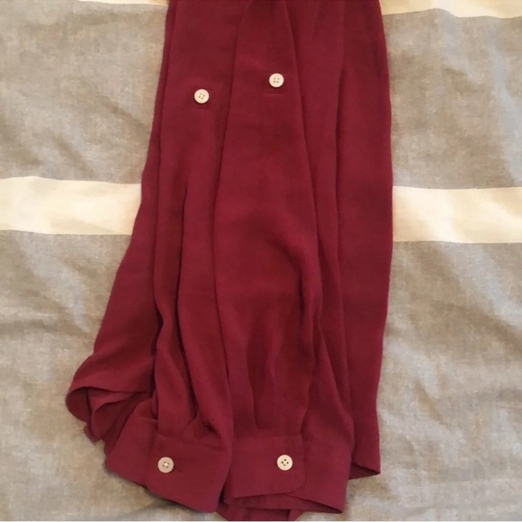 Loft Button down long sleeve burgundy top - Picture 4 of 5